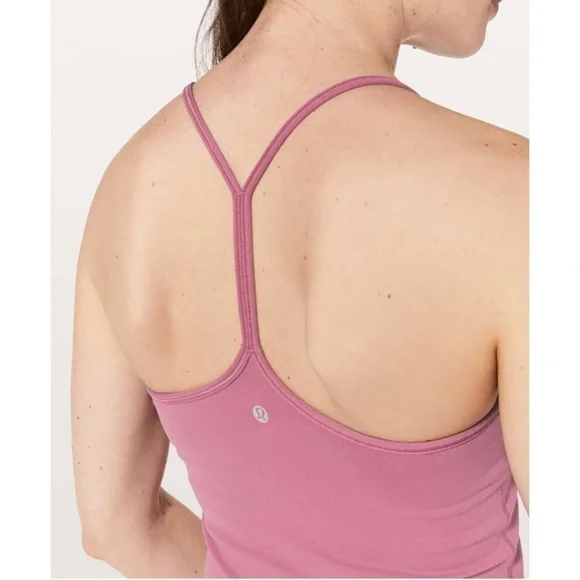 Lululemon Power Pose Tank in Moss Rose - Picture 4 of 9